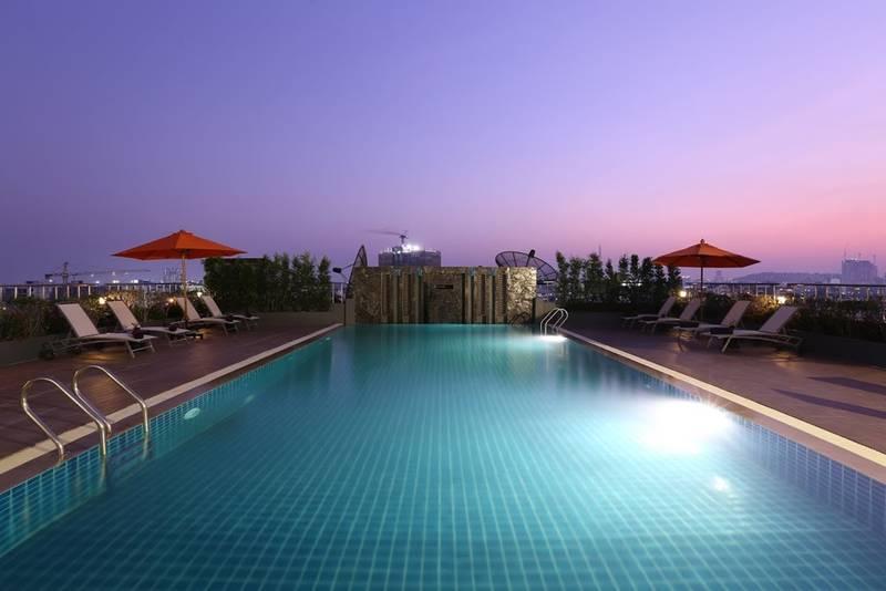 Adelphi Pattaya Hotel Exterior foto